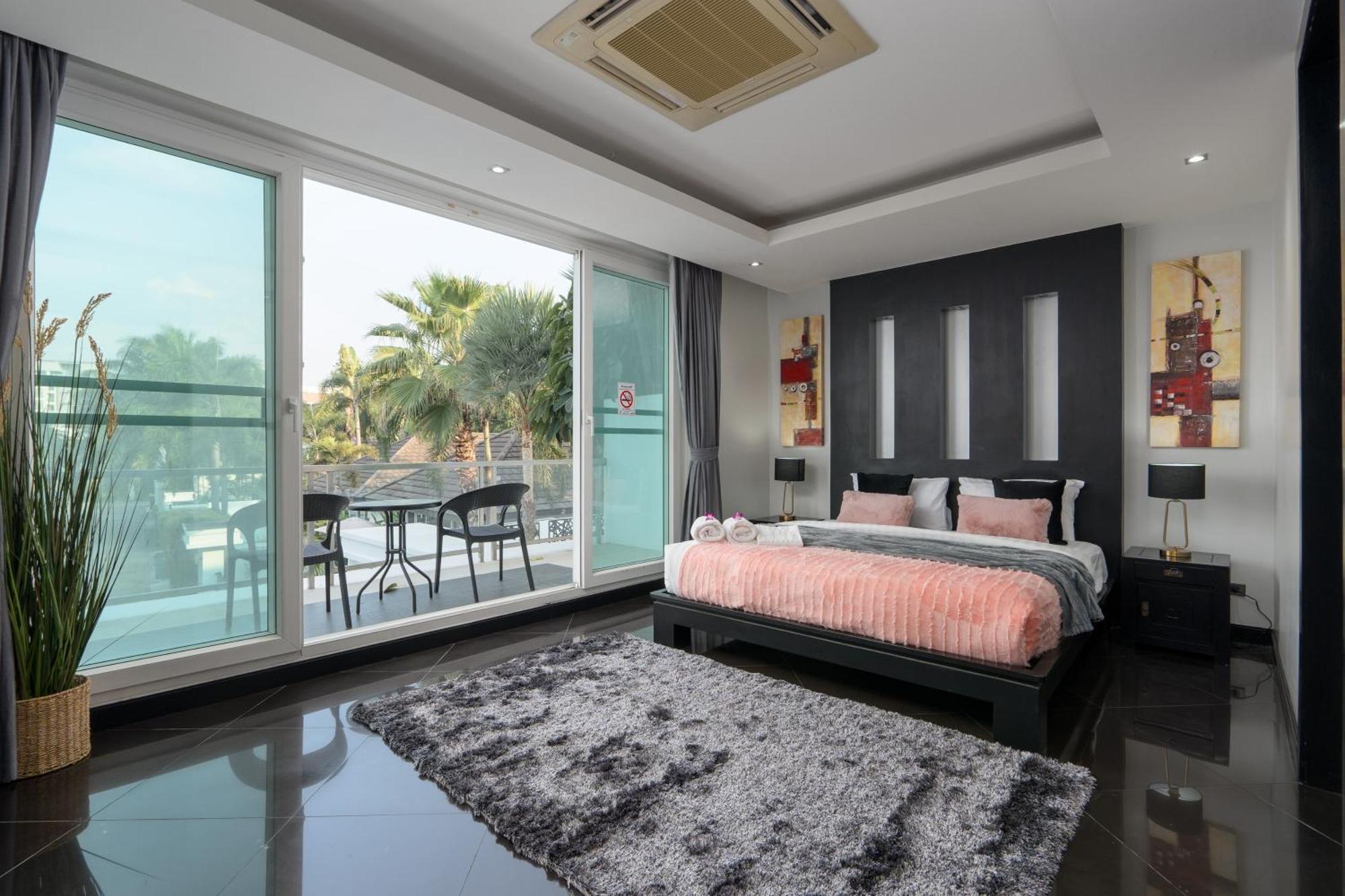 Premium Pool Villa Pattaya Джомтьен Номер фото