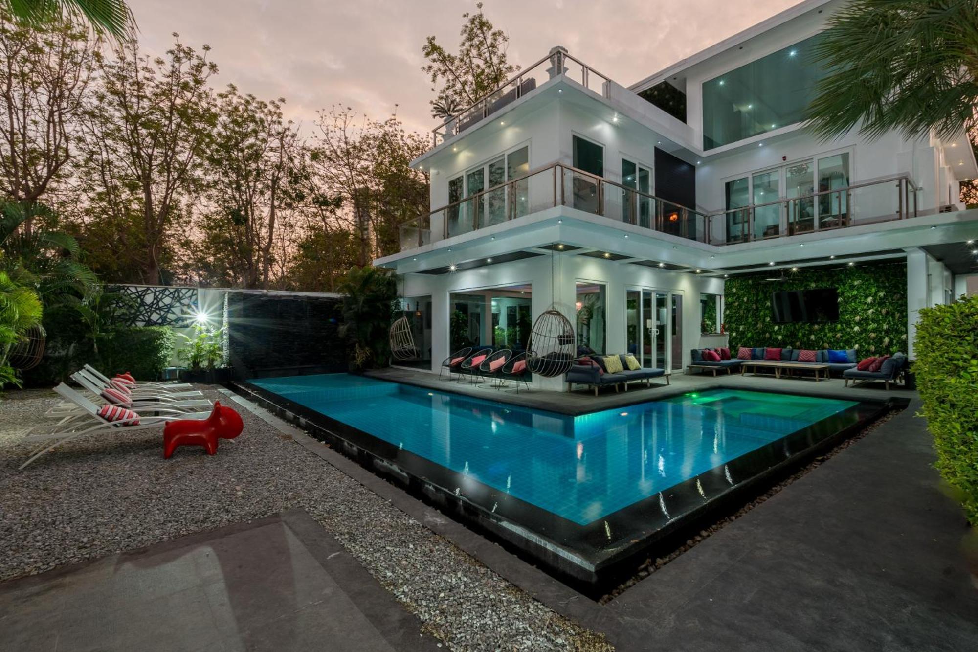 Premium Pool Villa Pattaya Джомтьен Экстерьер фото